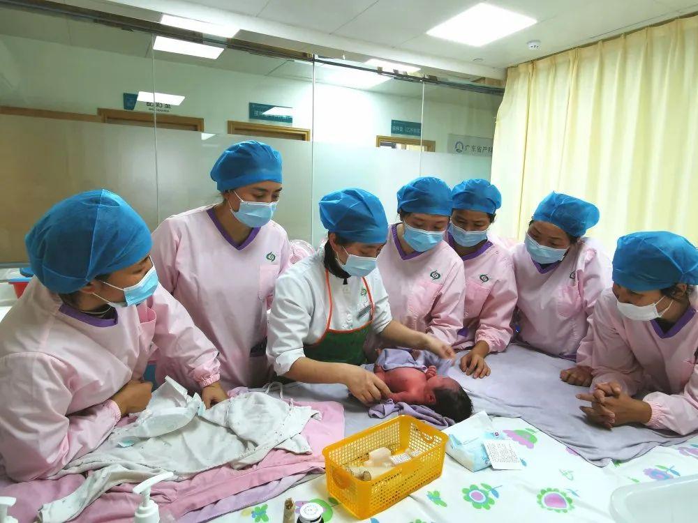 保定妇婴监护型护送